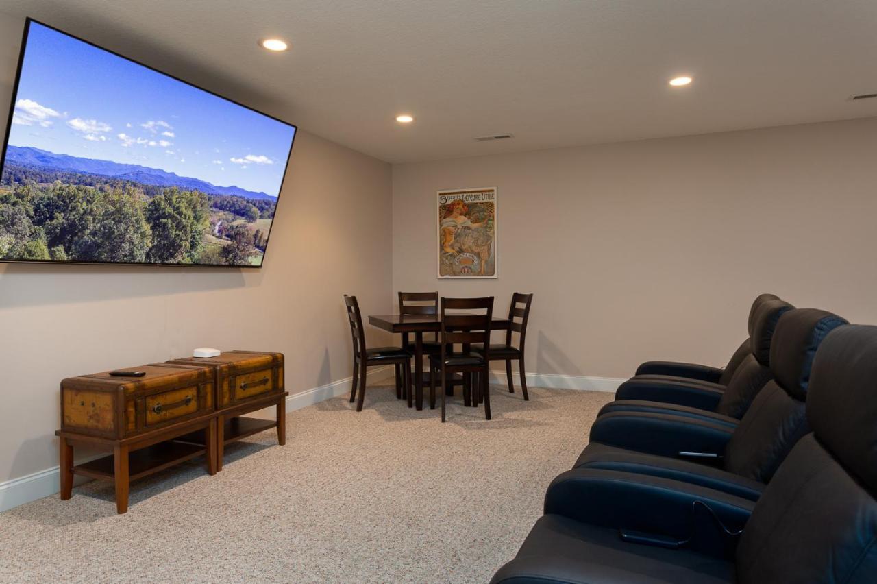 Luxurious House With Pool Near Asheville By Mighty Tree Properties Leicester Екстер'єр фото